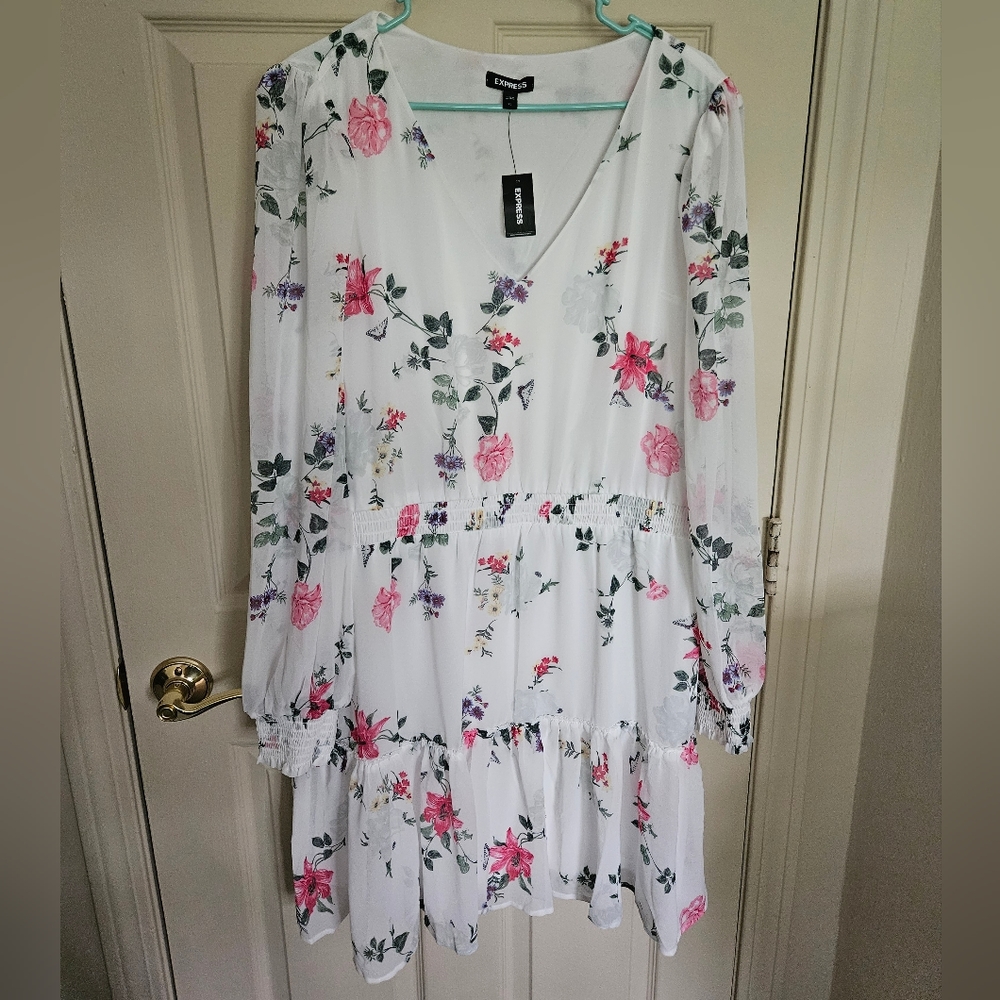 NWT Express White Floral Smocked Waist Ruffle Mini Dress XL